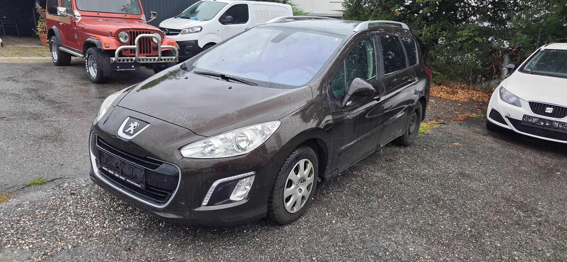 Peugeot 308 308 SW 1,6 16V VTi Allure Allure Braun - 1