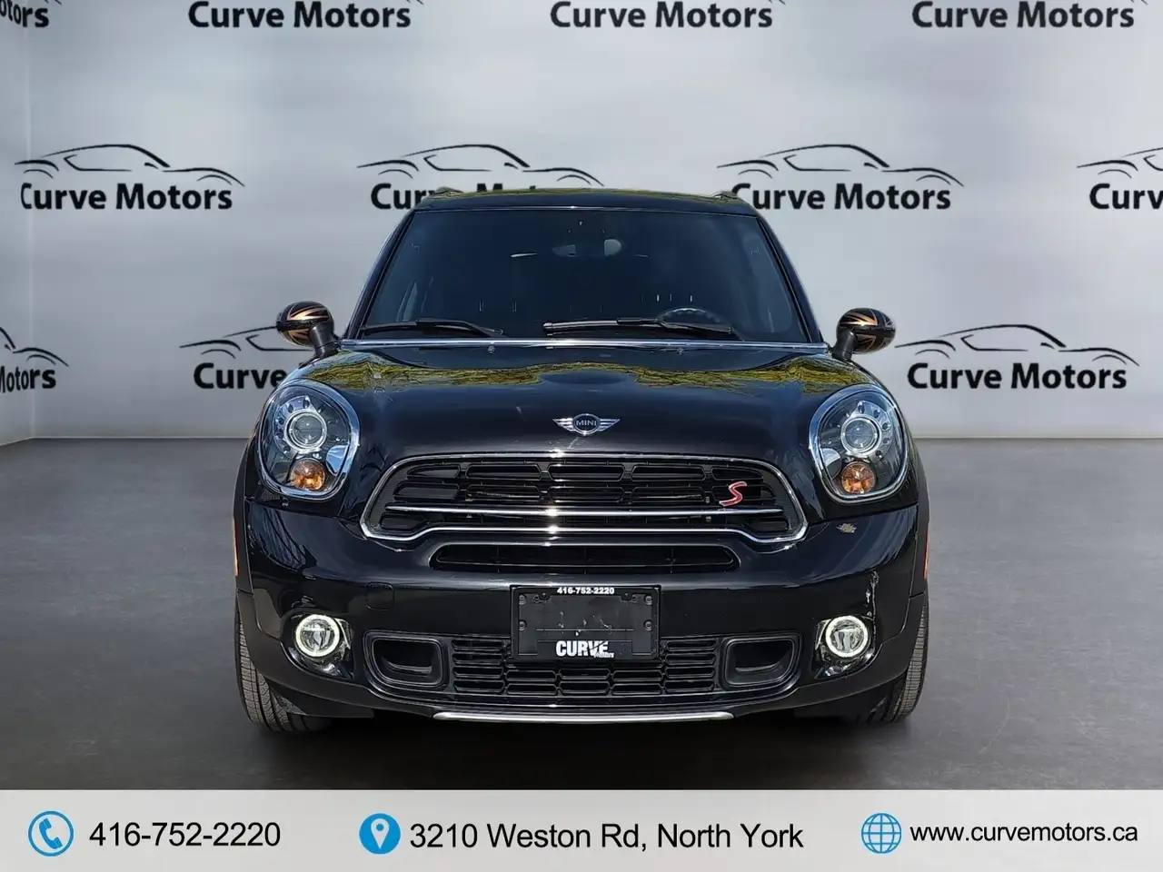 MINI Cooper Countryman снимка MINI Cooper Countryman