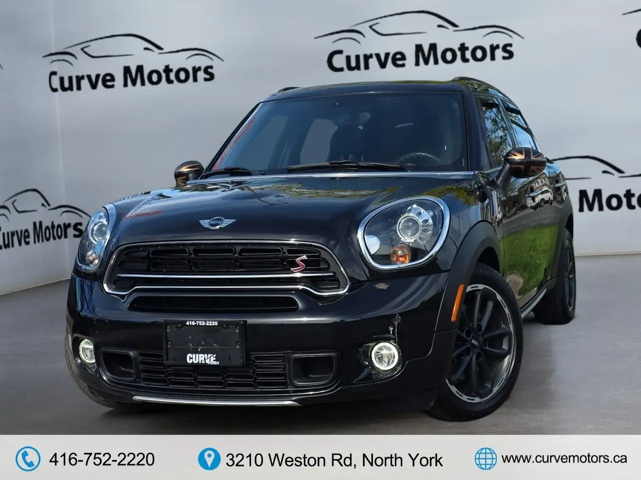 MINI Cooper Countryman снимка MINI Cooper Countryman