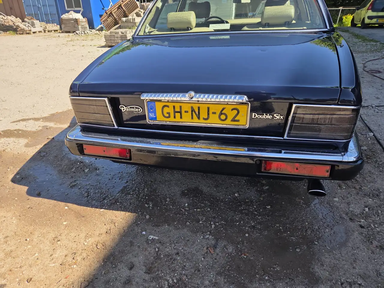 Daimler Double Six, foto 4