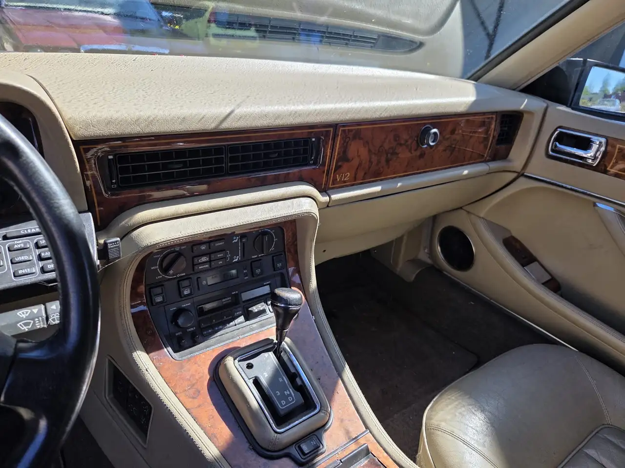 Daimler Double Six, foto 8
