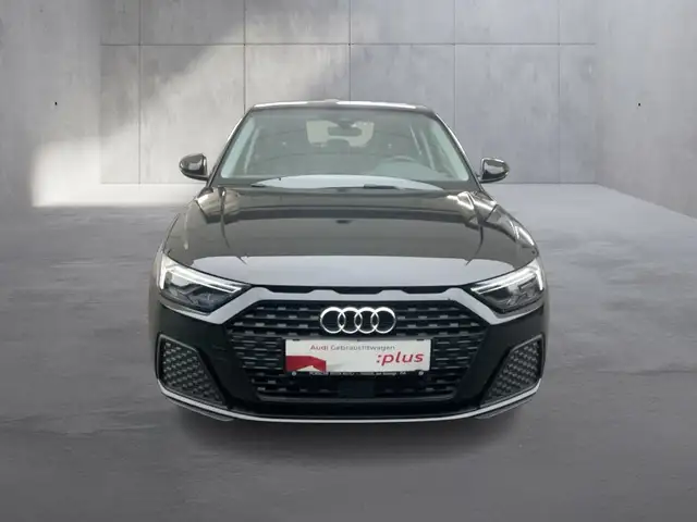 Audi A1 view 6