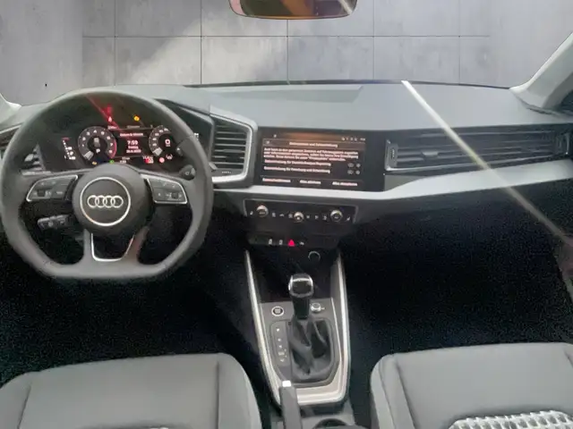 Audi A1 view 7