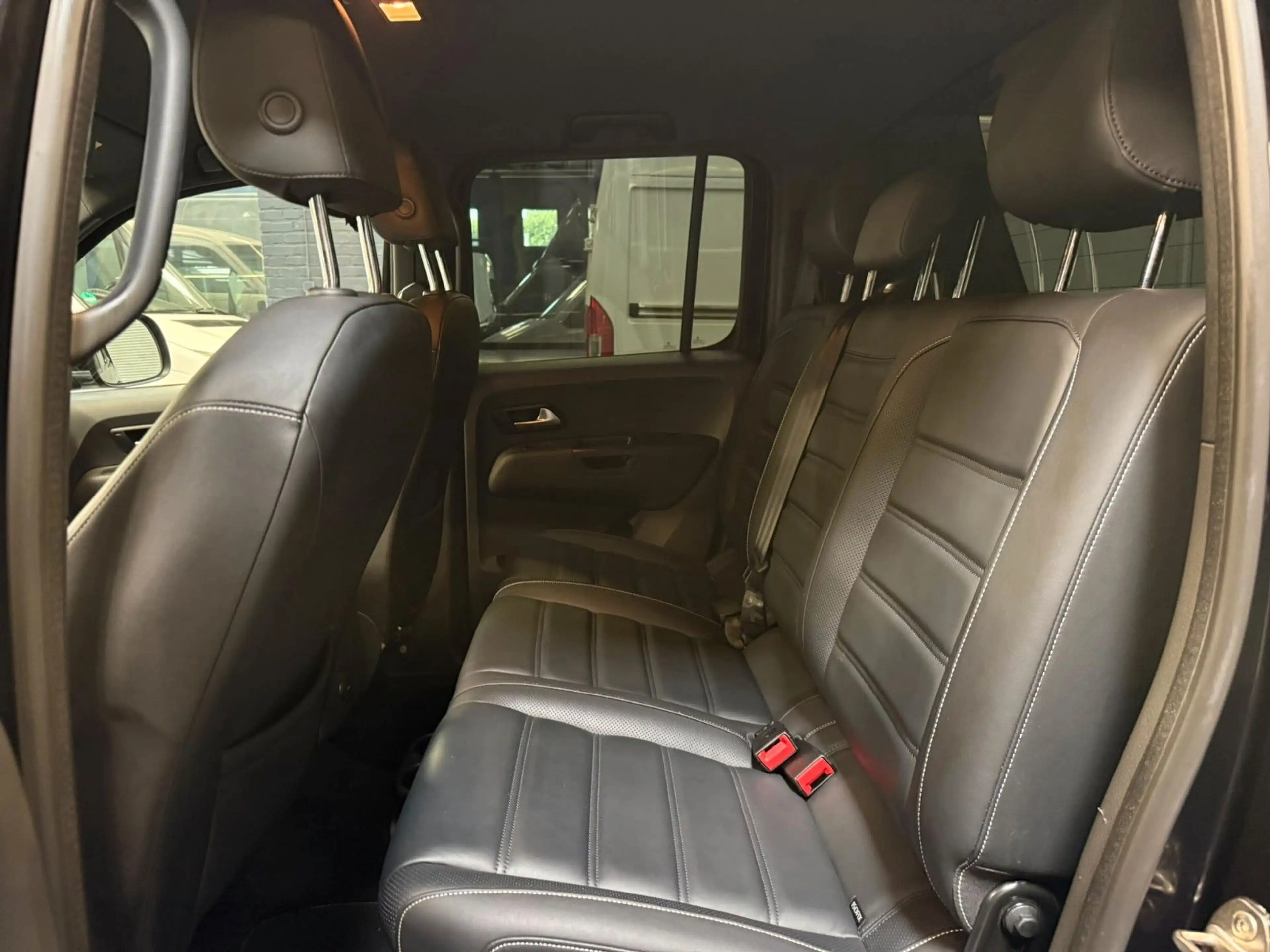 Volkswagen Amarok Aventura 4Motion Sperre 1.Hand AHK 3,5T — photo 15