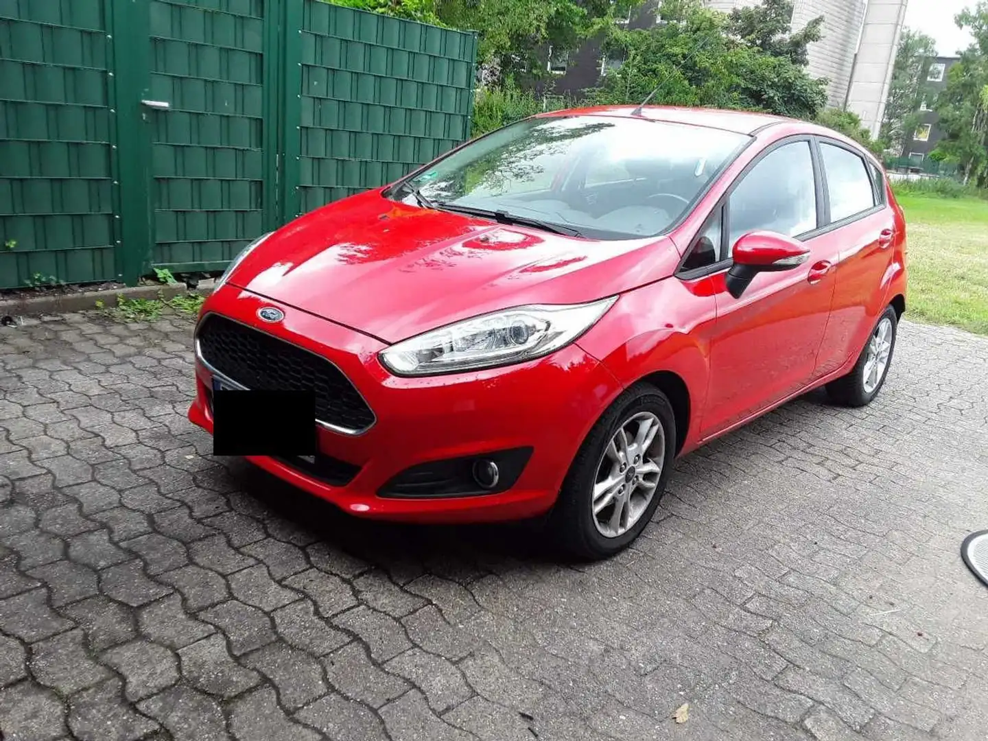 Ford Fiesta Fiesta 5-Türer 1.0 EcoBoost Start-Stop Trend Rot - 1