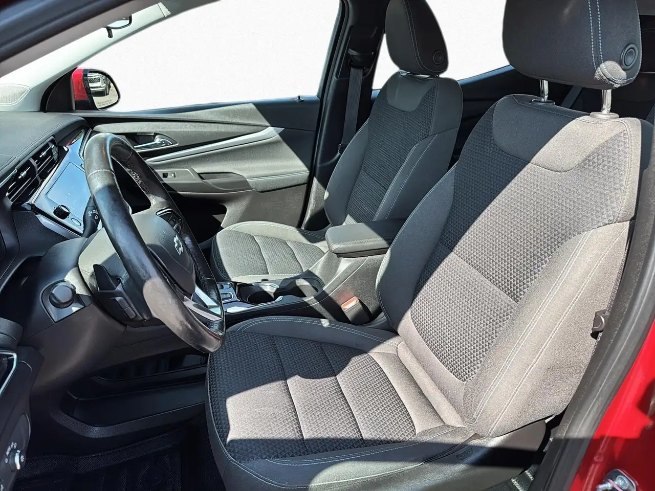Chevrolet Bolt снимка Chevrolet Bolt