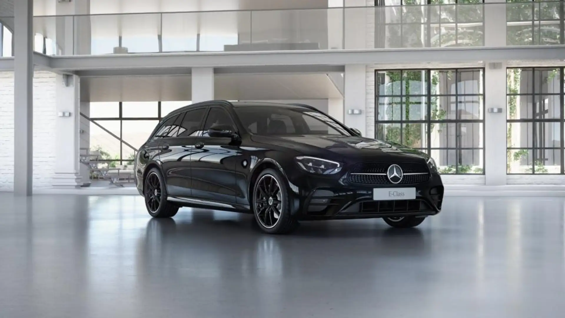 Mercedes-Benz E 220 d T AMG Night Edition+Navi+AHK+Kamera+Ambi Noir - 2