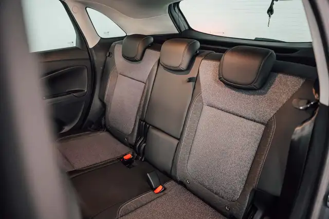 Opel Crossland view 9