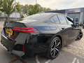 BMW i5 EDrive40 2024 M-PAKKET SHADOW PANORAMA LEDER HARMA Zwart - thumbnail 2