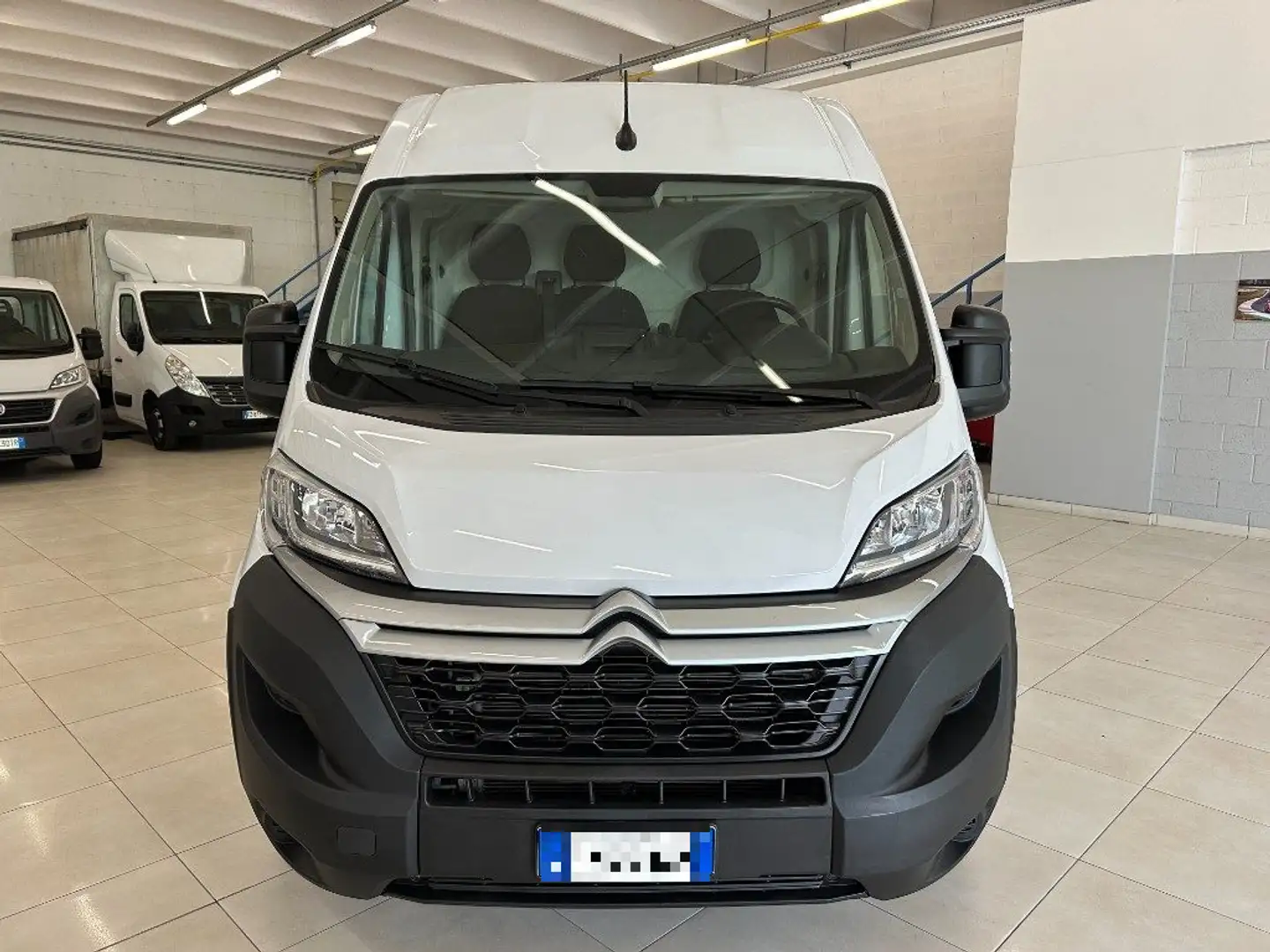 Citroen Jumper 33 BlueHDi 120 S&S H2 L2 PREZZO + IVA Blanco - 2