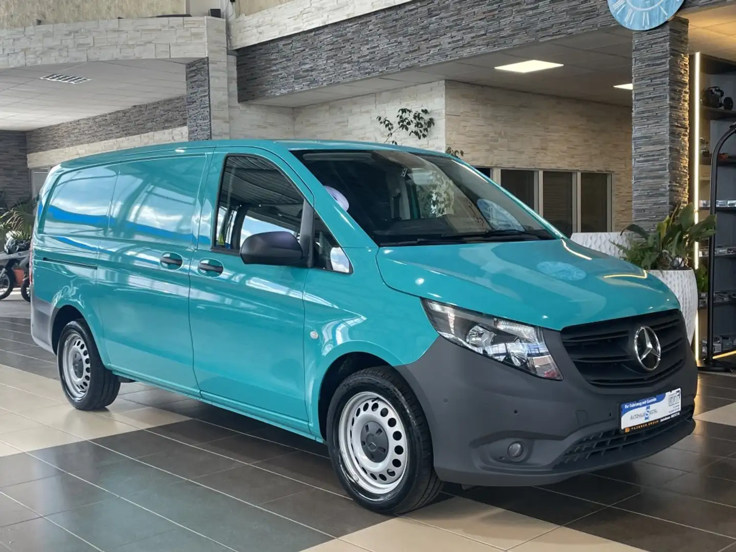 Mercedes-Benz Vito 114 CDI PRO RWD lang Navi R.Cam PDC Distr.+ Vert - 1
