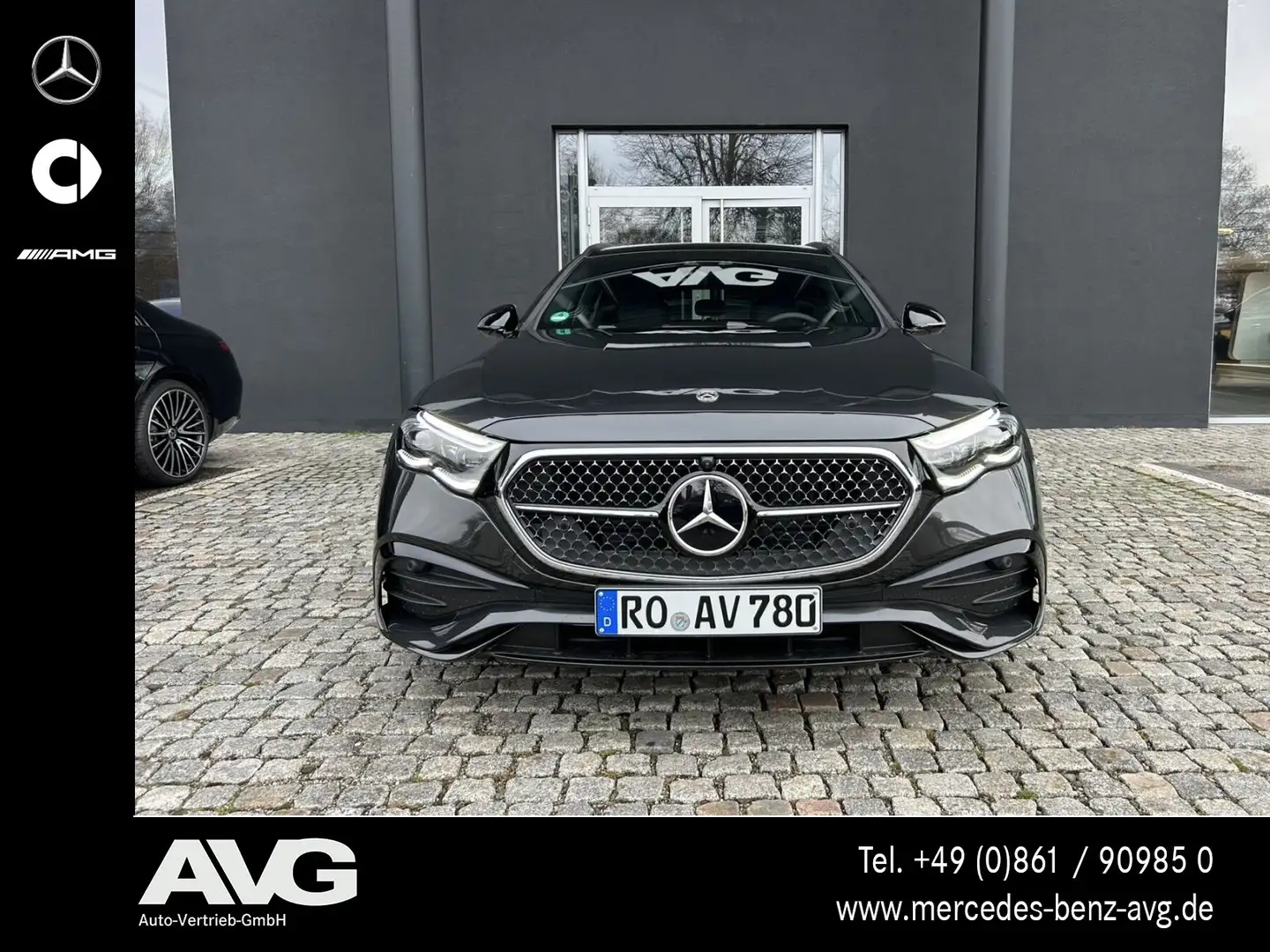 Mercedes-Benz E 220 E 220 d T AMG Edition Pano AHK DIGITAL Night 360 Grau - 2
