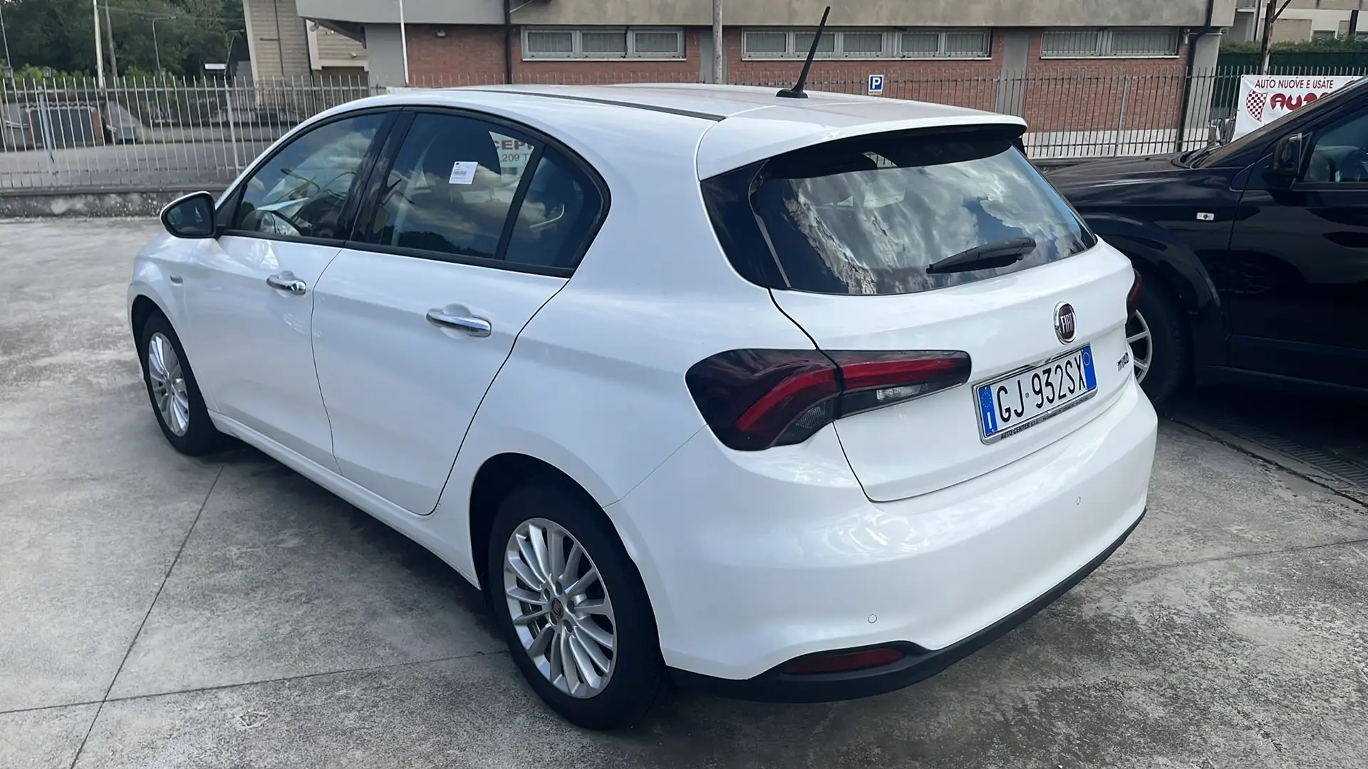 Fiat Tipo 5p 1.3 mjt City Life s&s 95cv Blanc - 1