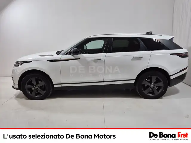 Land Rover Range Rover Velar view 2