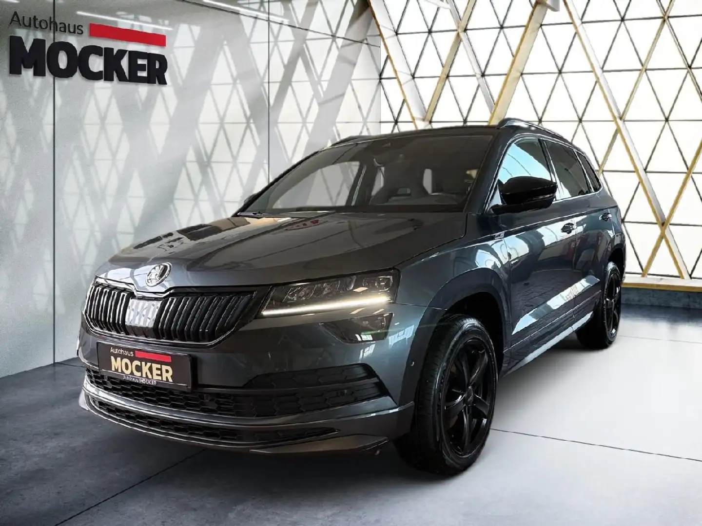 Skoda Karoq Sportline Gri - 1