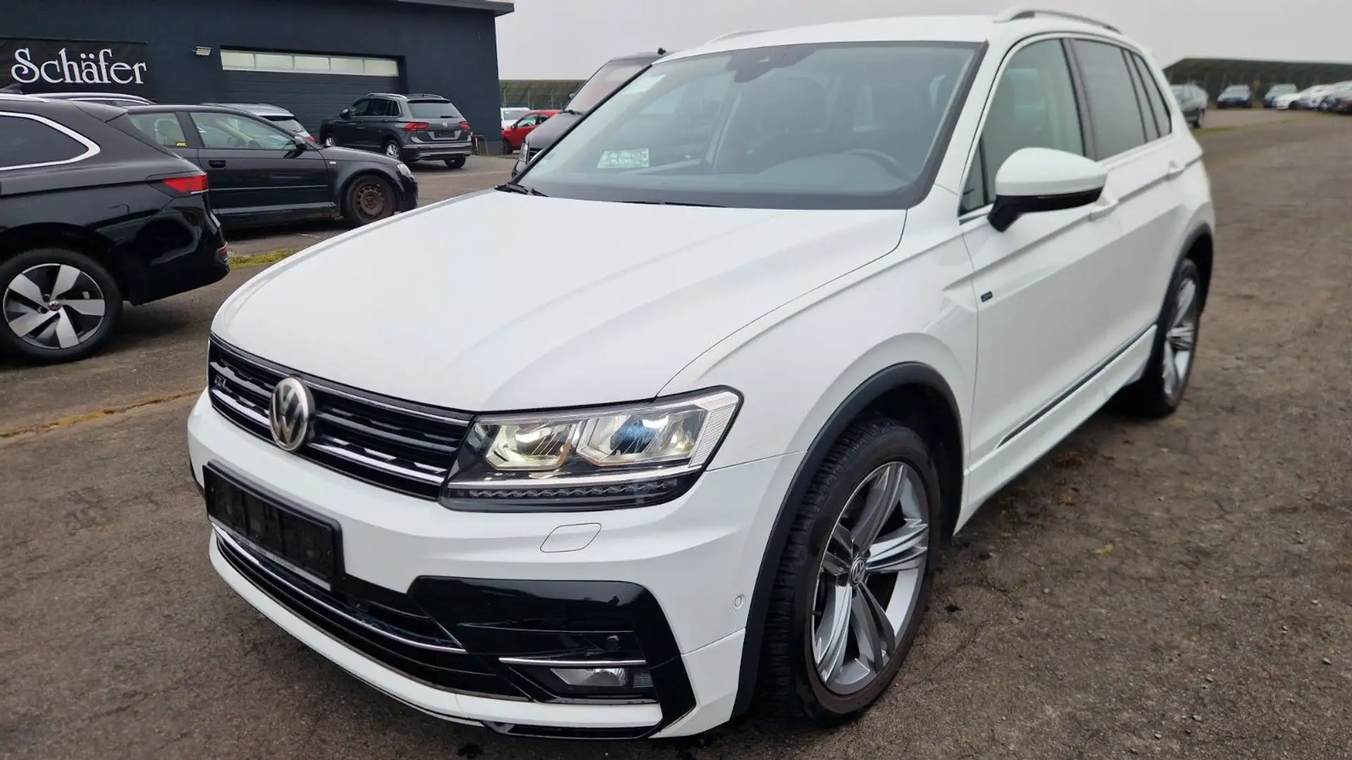 Volkswagen Tiguan 4Motion R Line LED Navi Kamera AHK Weiß - 1