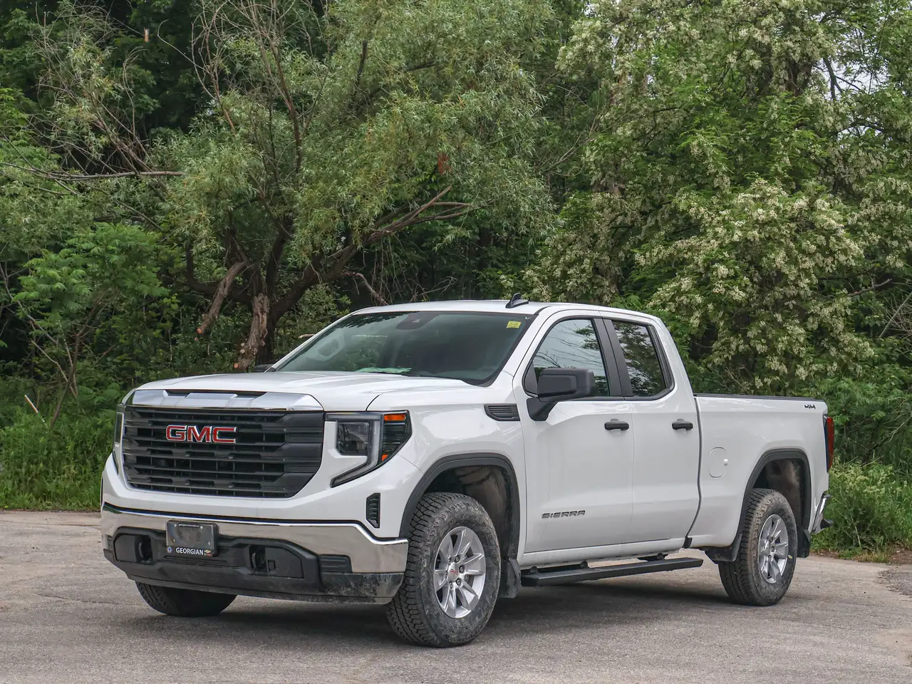 GMC Sierra 1500 снимка GMC Sierra 1500