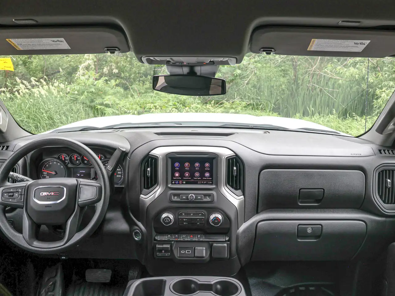 GMC Sierra 1500 снимка GMC Sierra 1500