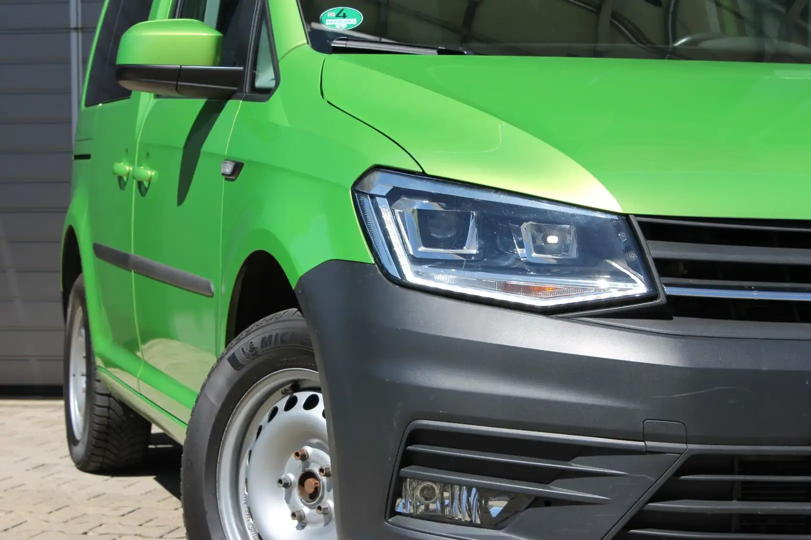 Volkswagen Caddy Trendline BMT*5 Sitzer*Kamera*Navi*LED*1.H Yeşil - 2