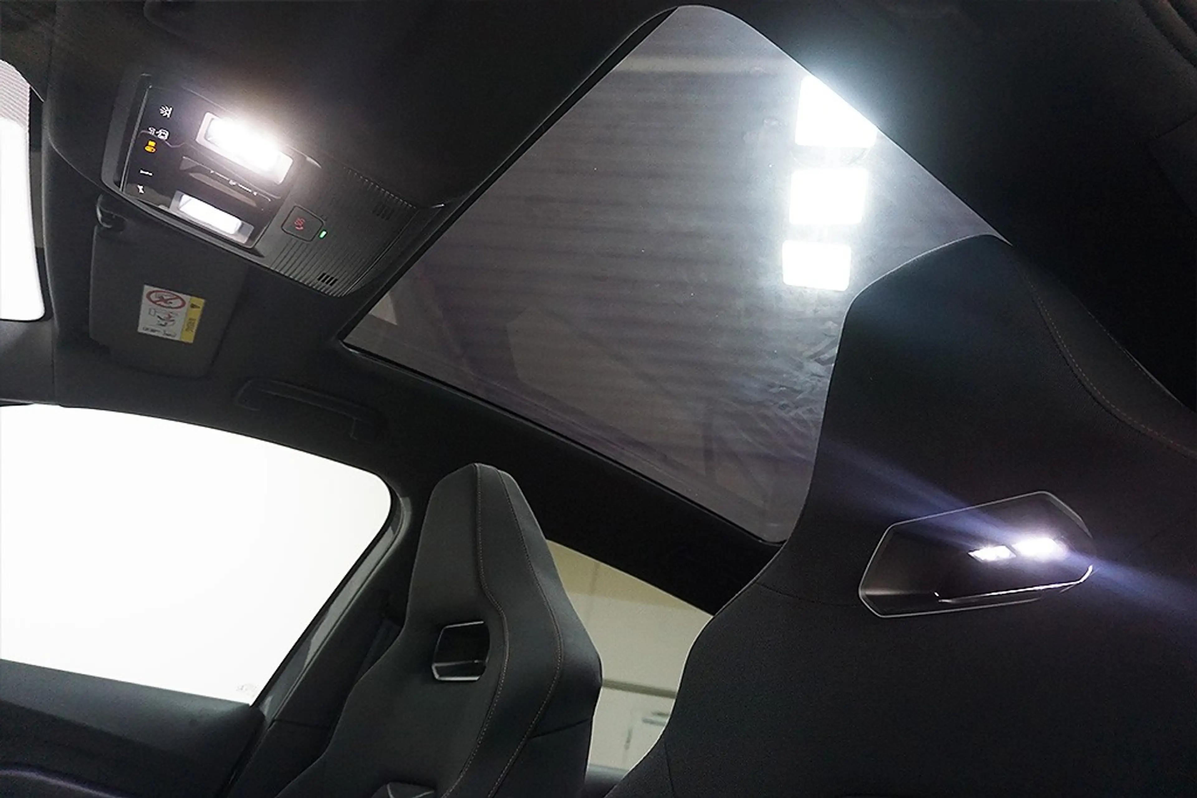 CUPRA Born 150KW Virtual Pano SHZ Navi LED 62kWh LED — photo 8