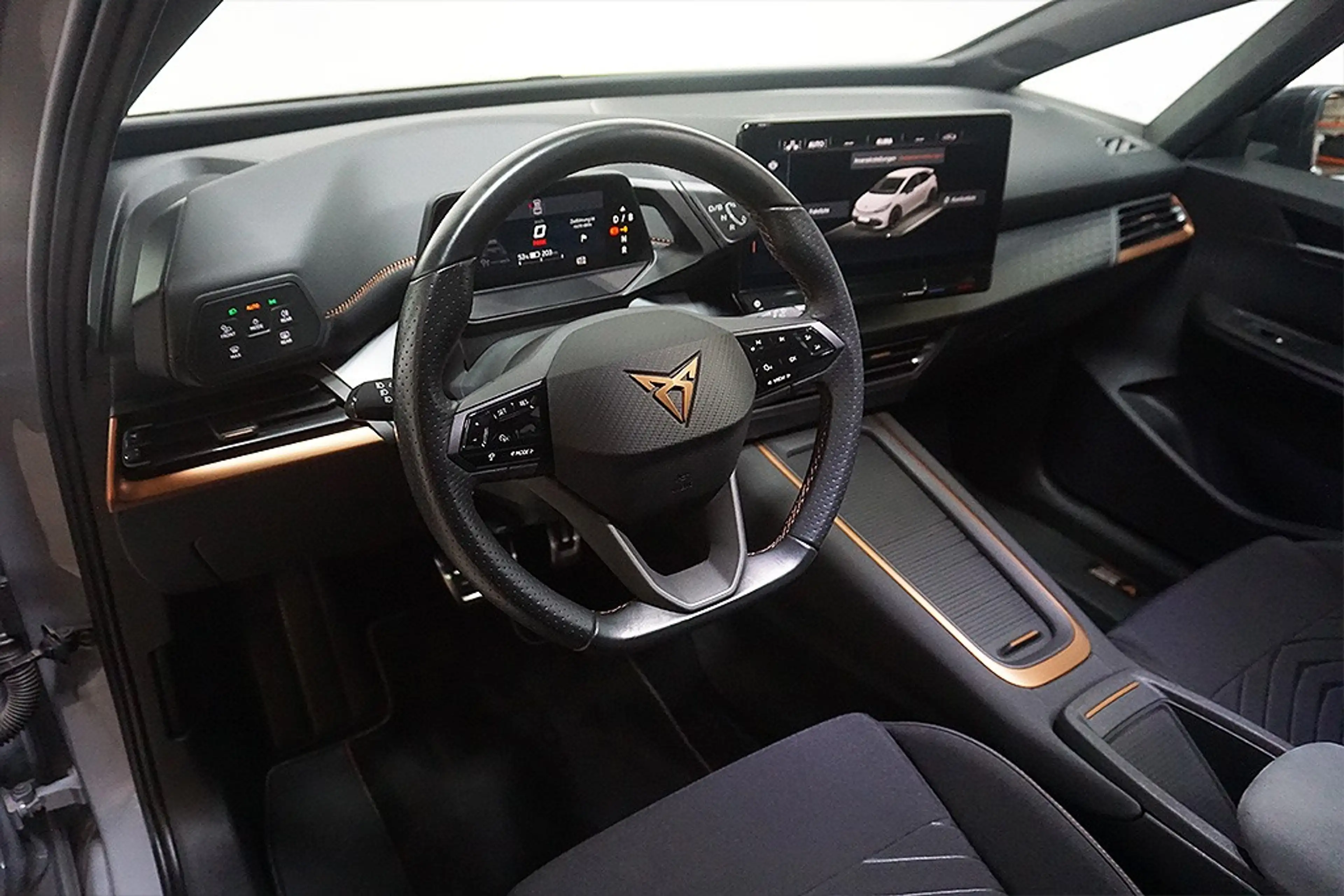 CUPRA Born 150KW Virtual Pano SHZ Navi LED 62kWh LED — photo 10