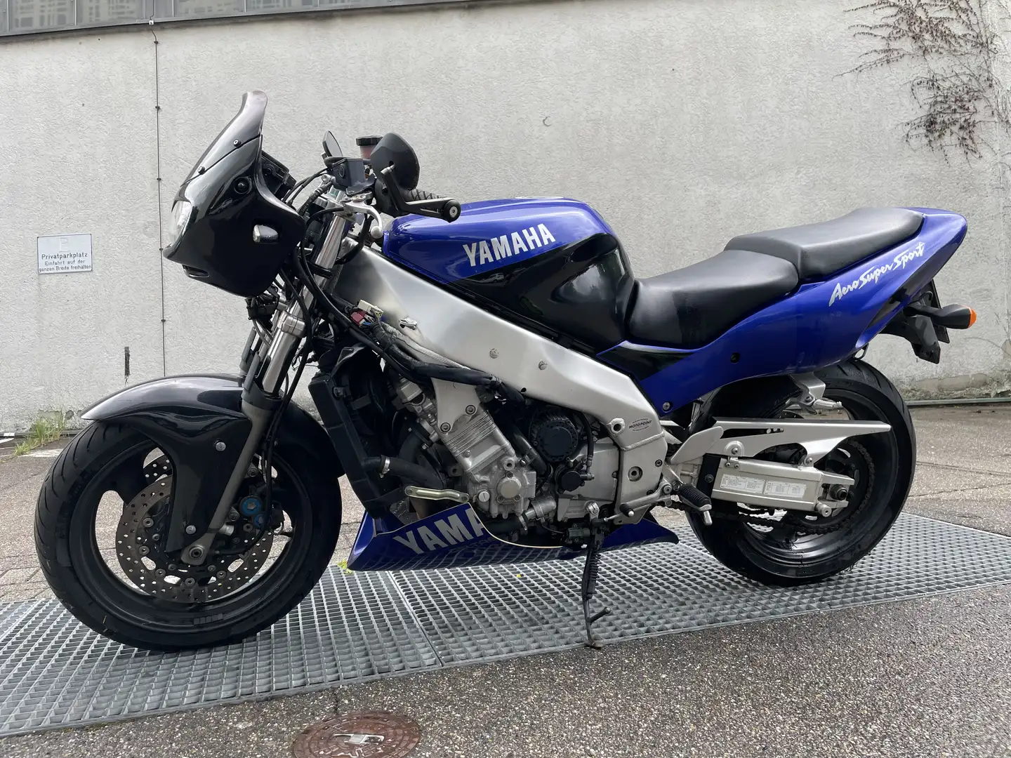 Yamaha YZF 1000 Thunderace 4VD Bleu - 1