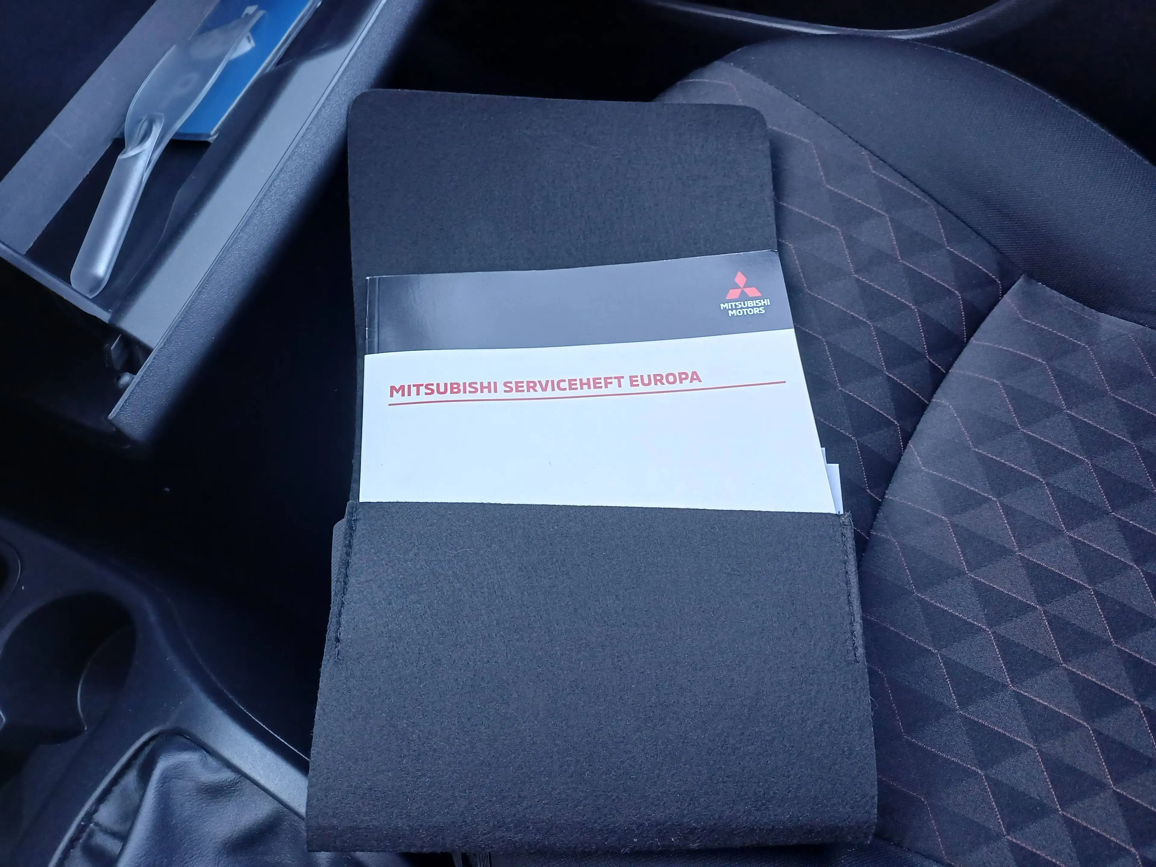 Mitsubishi Space Star Select — photo 13