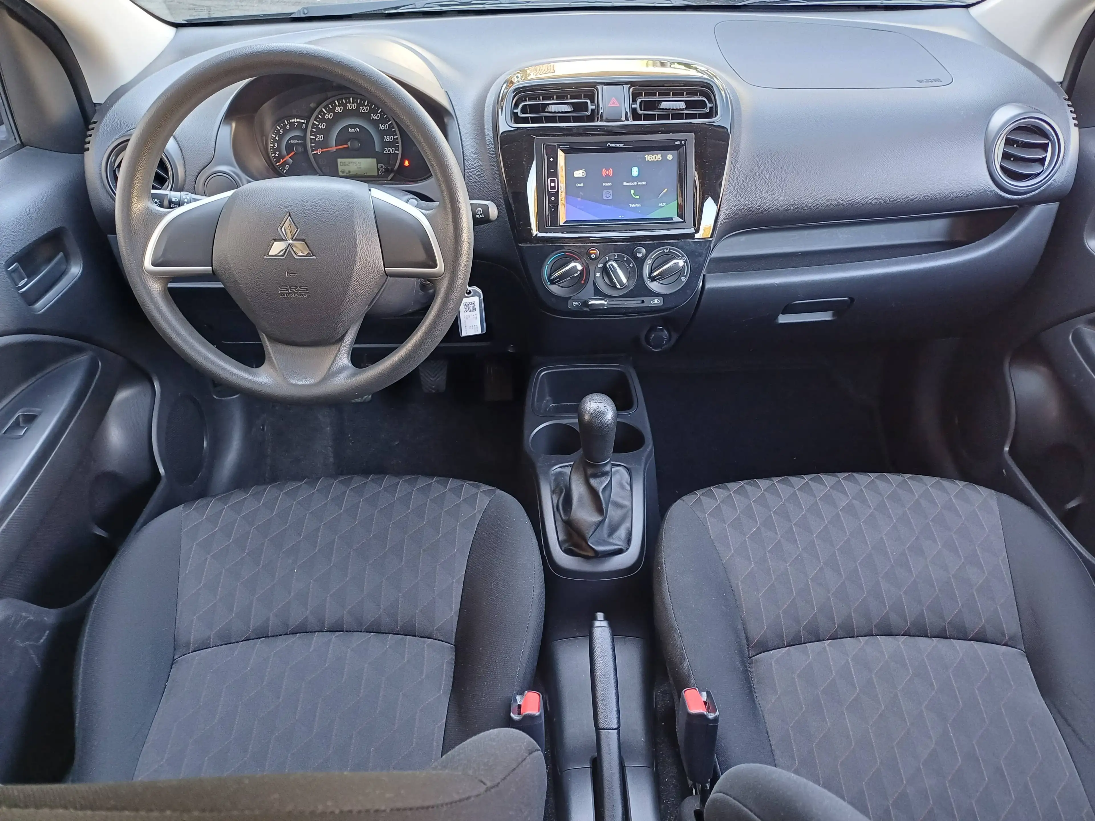 Mitsubishi Space Star Select — photo 9