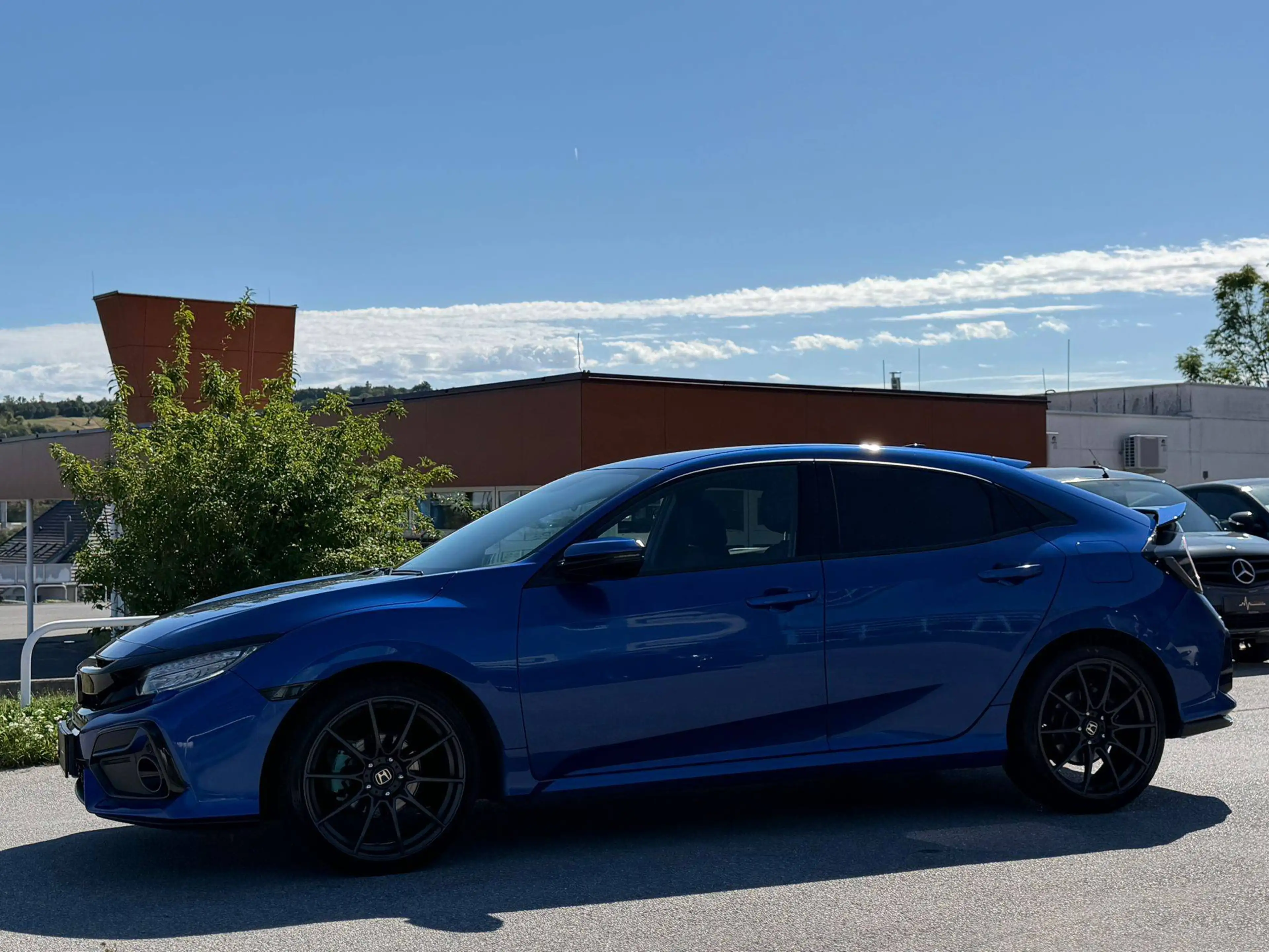 Honda Civic 1.0 VTEC Elegance — photo 10