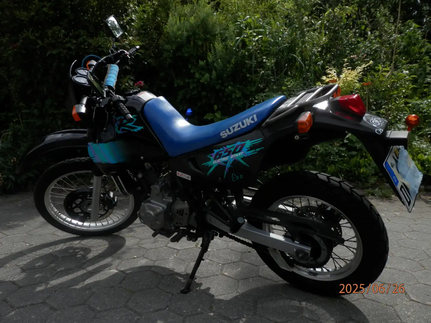 Suzuki DR 650 RE SP 45 B   TIEFERGELEGT Noir - 1