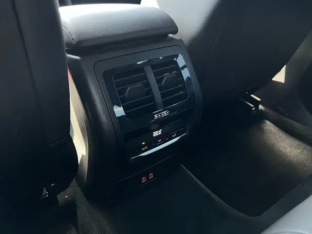 BMW X3 view 28