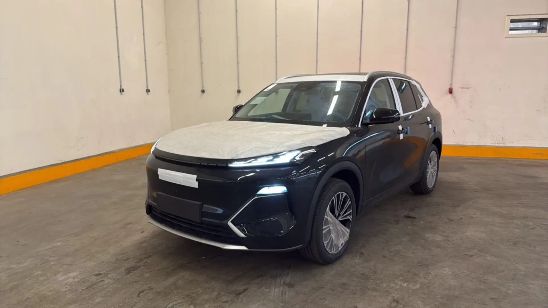 Geely Starray EM-i 29,8 kWh Max+LED*Leder*SKY*ACC*HEAD UP*ASSIST*360 Schwarz - 2