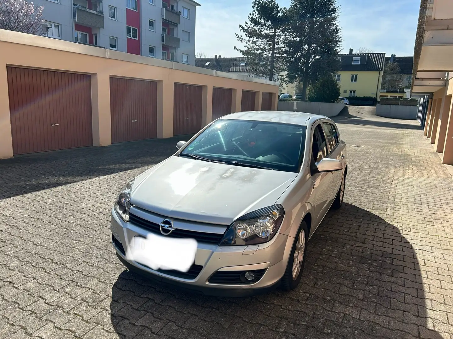Opel Astra 1.6 Grau - 1