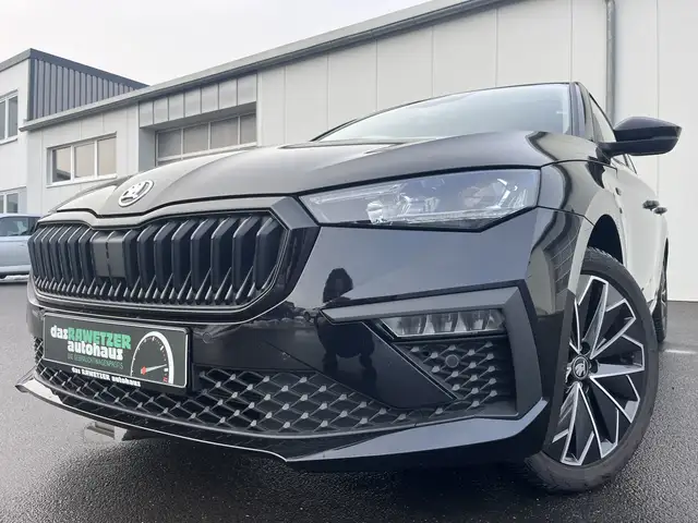 Skoda Scala 1.5 TSI DSG Selection Tour Black 156€ m. 20% Anz