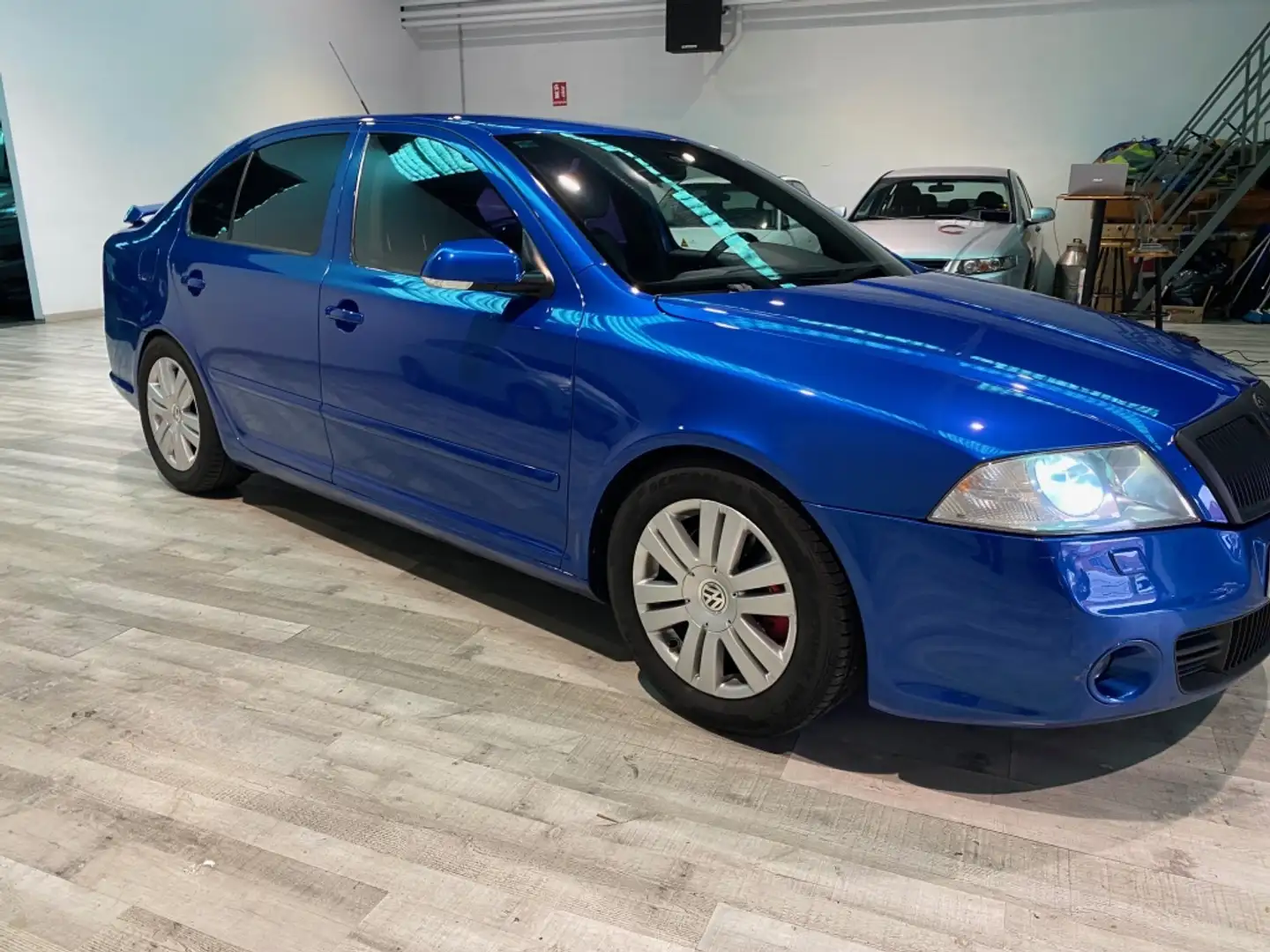 Skoda Octavia 2.0TDI RS 170 Blauw - 1