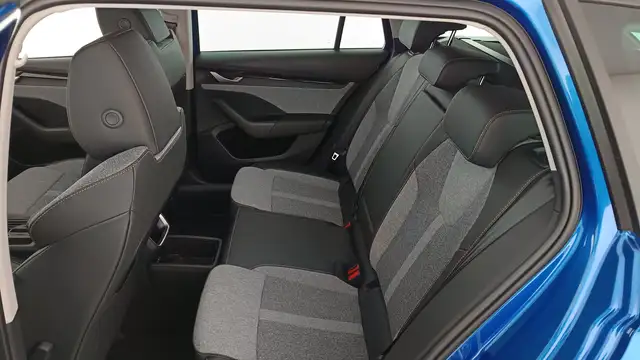 Skoda Octavia view 11