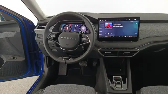 Skoda Octavia view 12