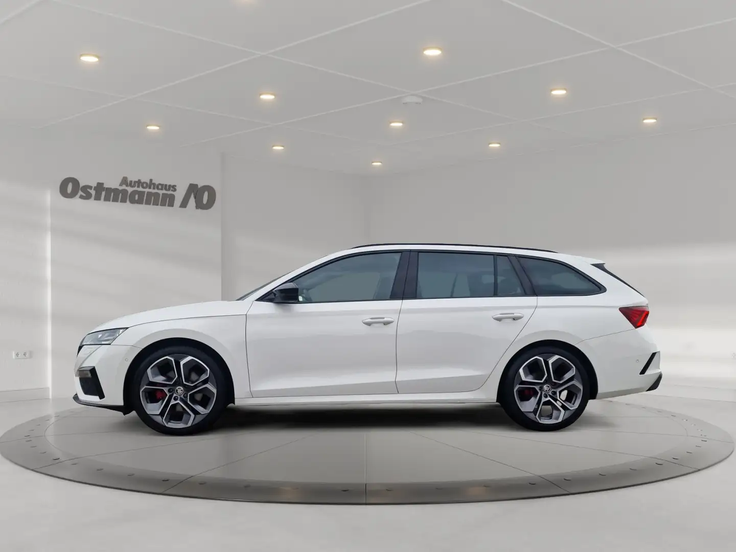 Skoda Octavia Combi RS 2.0 TDI AHK Massage Pano 4xSHZ Weiß - 2