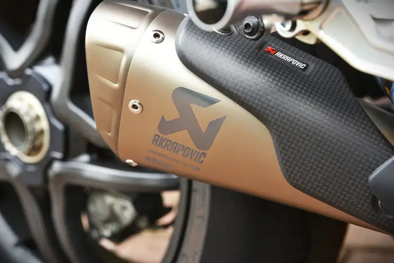 Ducati PANIGALE V4 - foto 8