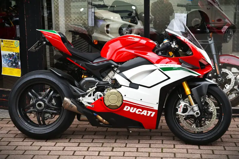 Ducati PANIGALE V4 - foto 2