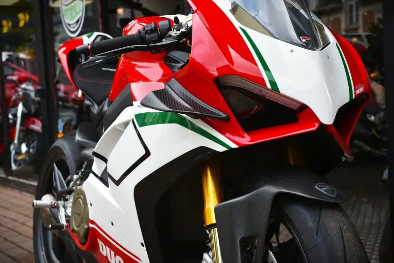 Ducati PANIGALE V4 - foto 5
