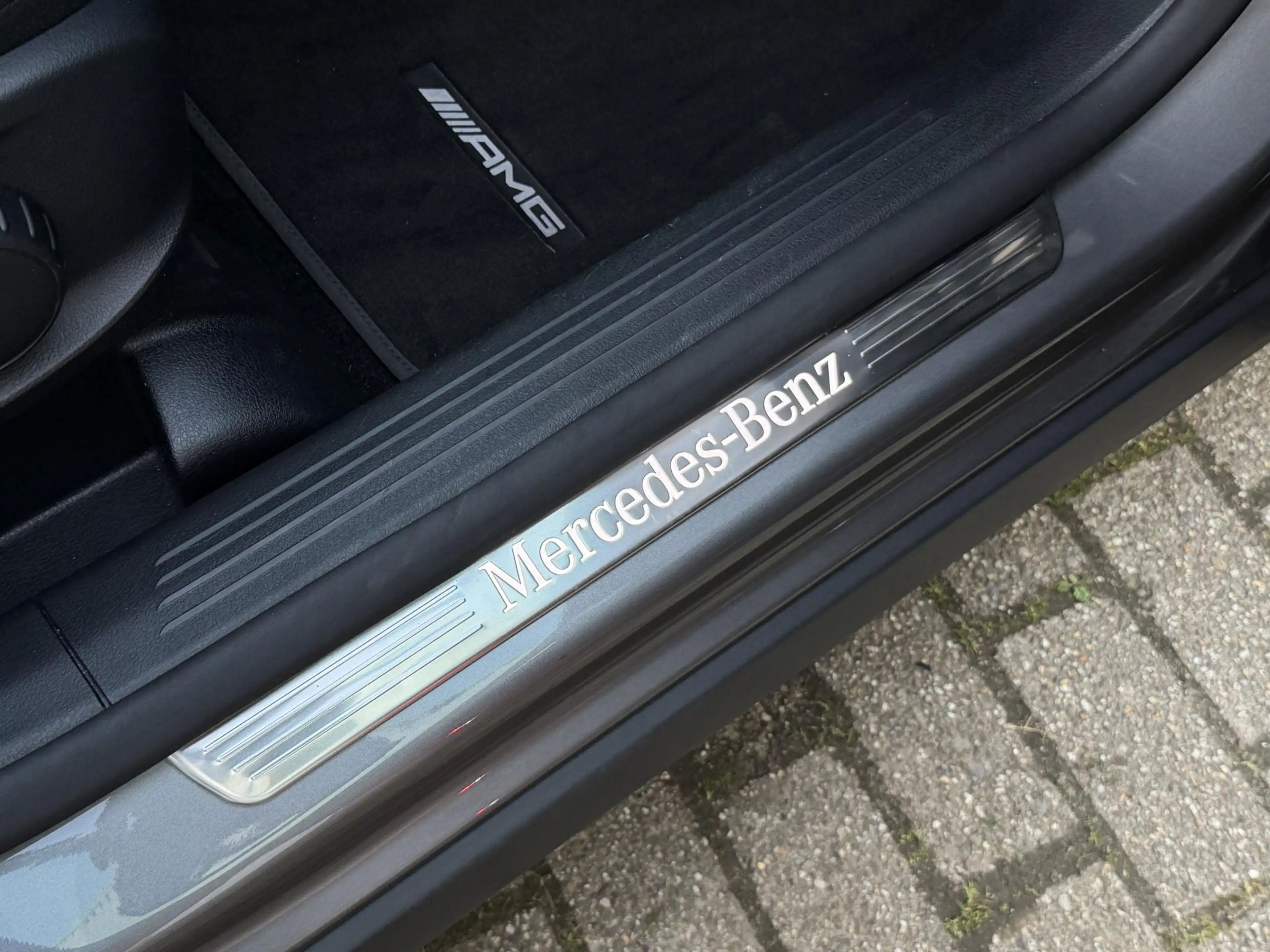 Mercedes-Benz GLA 180 AMG Line | NL-Auto/Carplay/Camera/Sfeerverlichting — photo 43