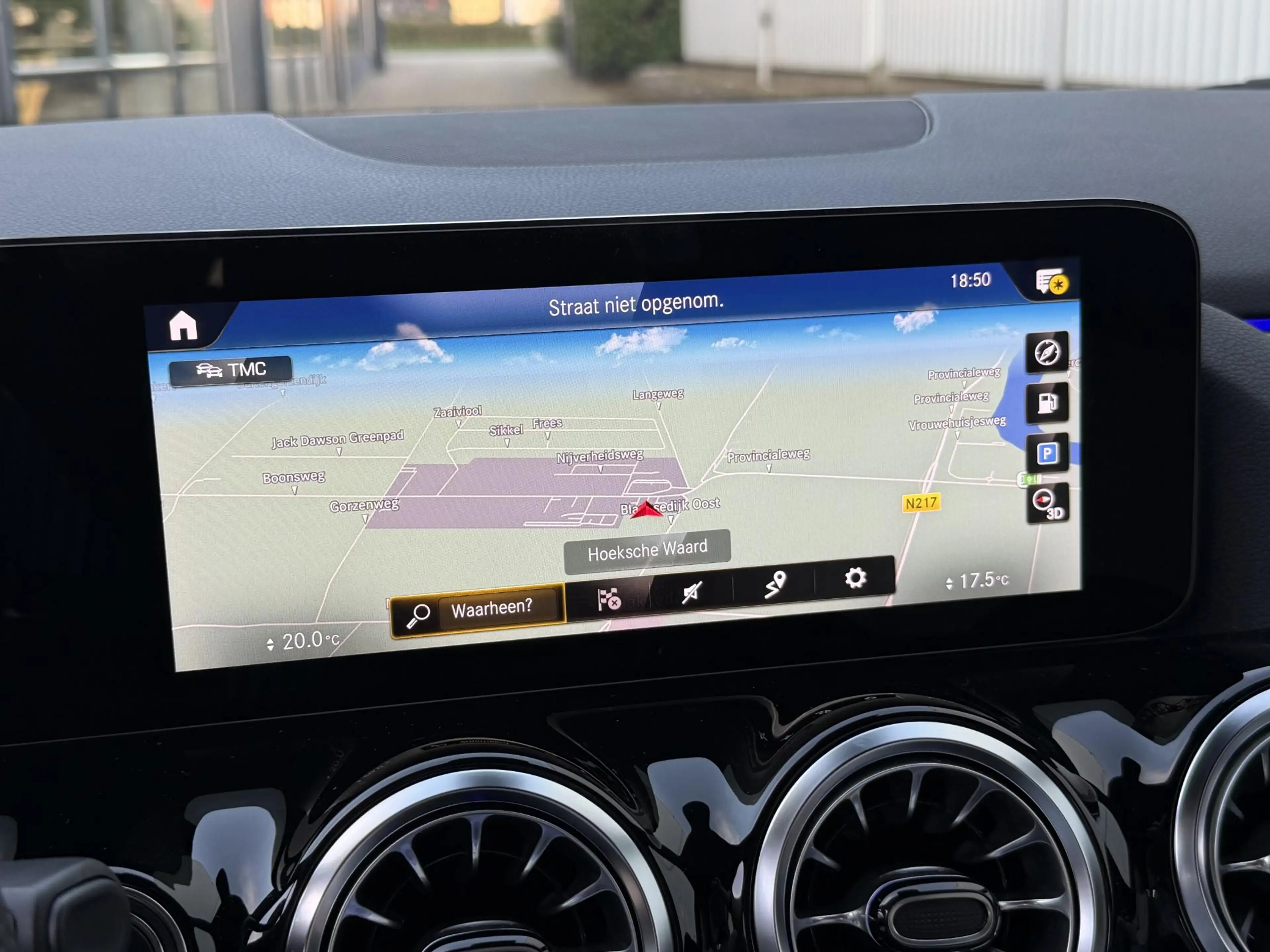 Mercedes-Benz GLA 180 AMG Line | NL-Auto/Carplay/Camera/Sfeerverlichting — photo 5