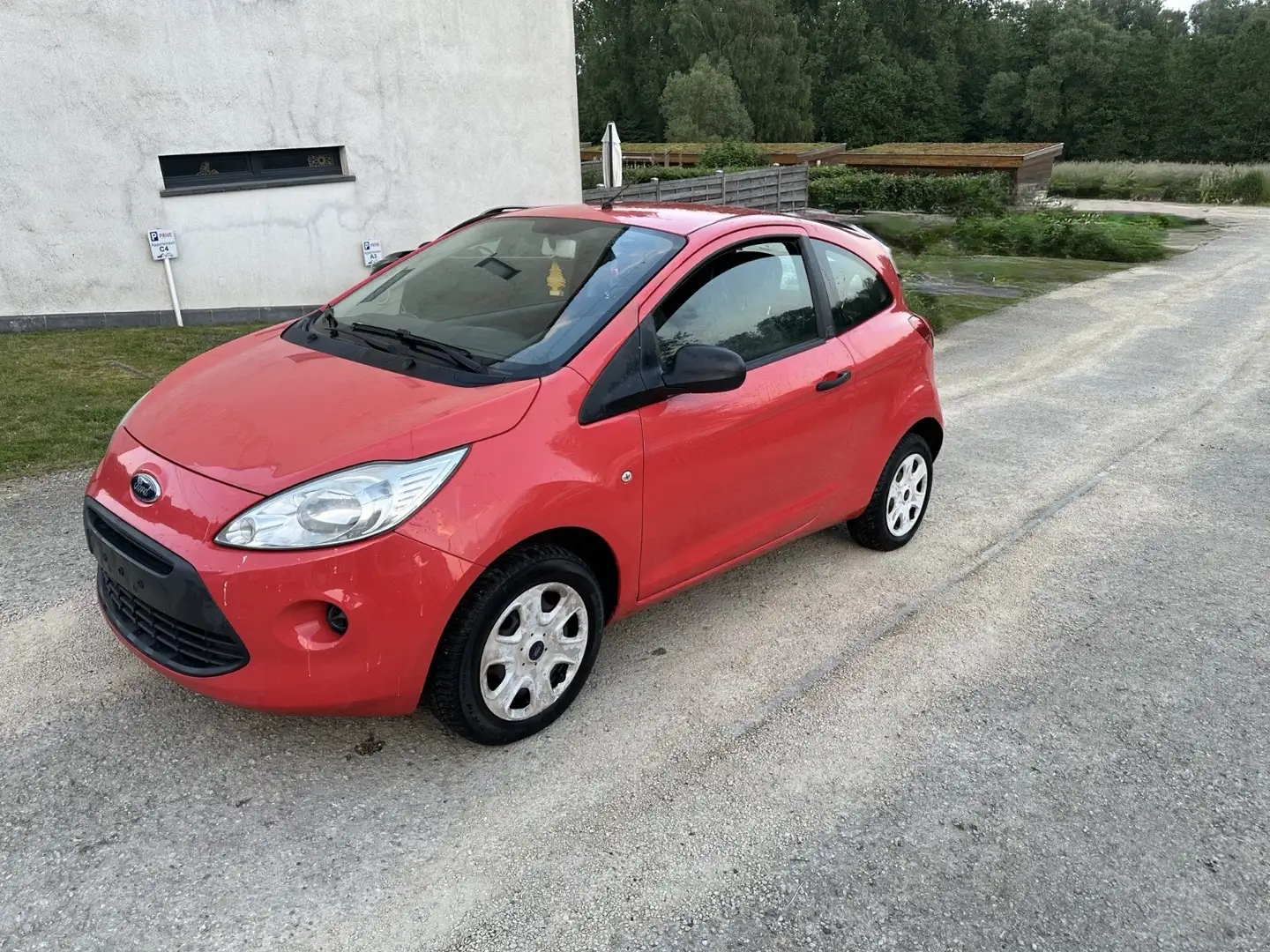Ford Ka/Ka+ Ka 1.2i Ambiente Start/Stop Rood - 2