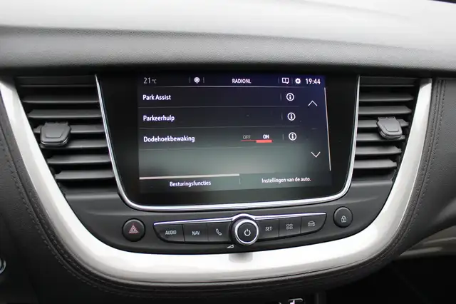 Opel Grandland X view 25