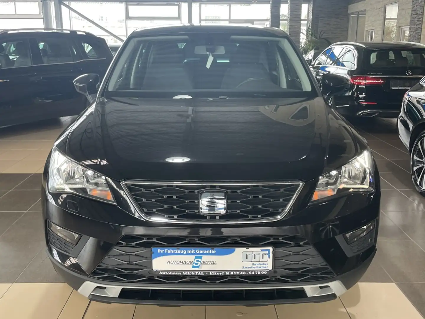 SEAT Ateca Style AHK Navi PDC Tempomat Klimaauto. SHZ Schwarz - 2