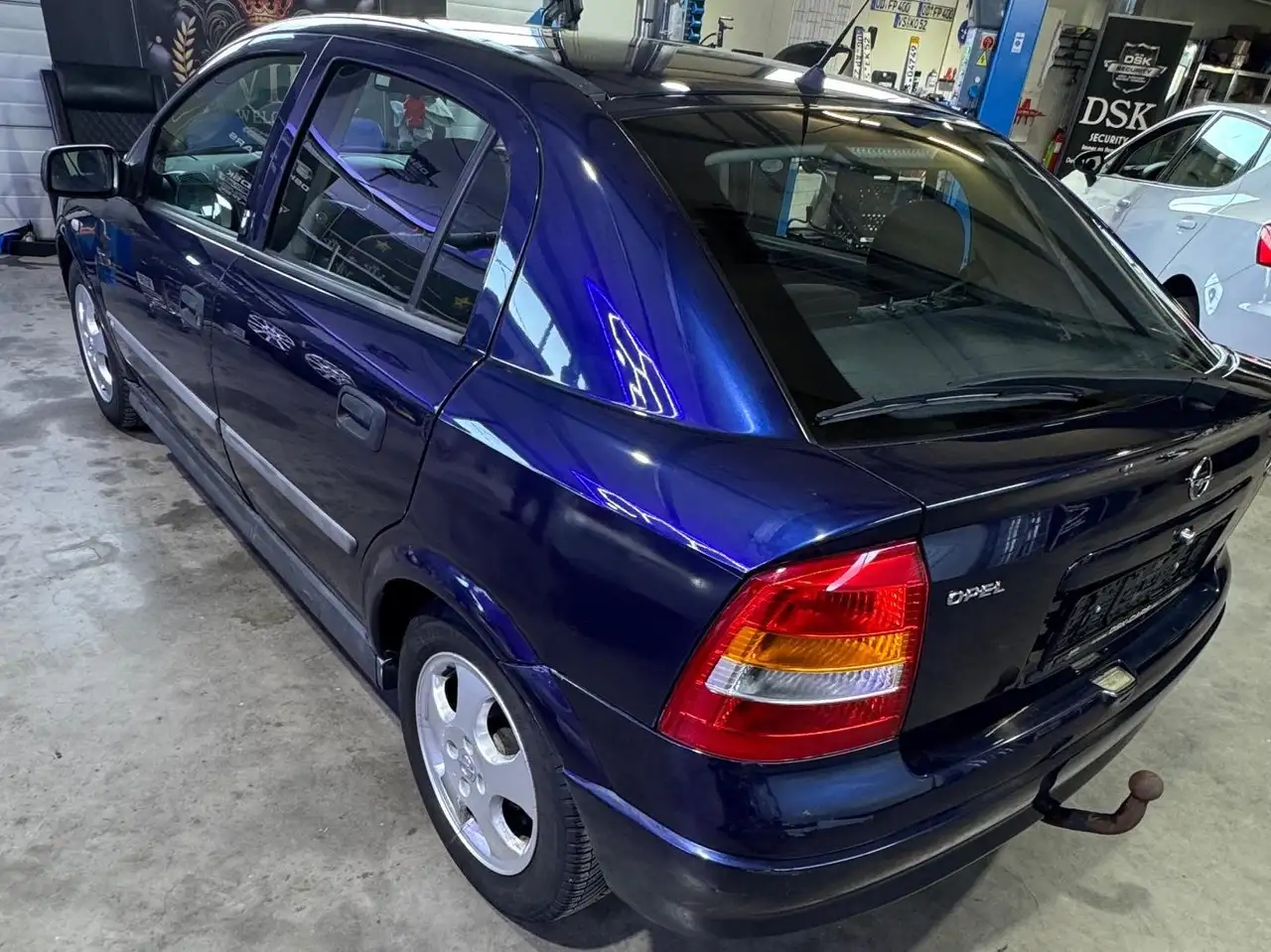 Opel Astra Basis, foto 3