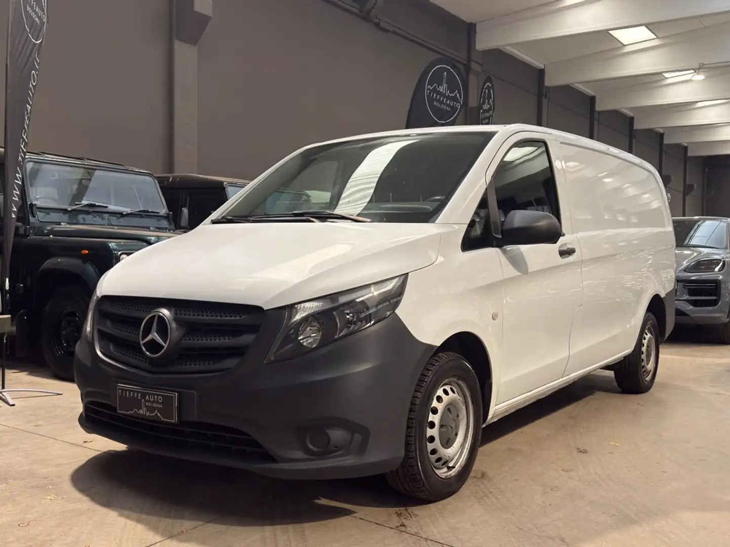 Mercedes-Benz Vito 1.6 109 CDI PC-SL Furgone Long Business Bianco - 1