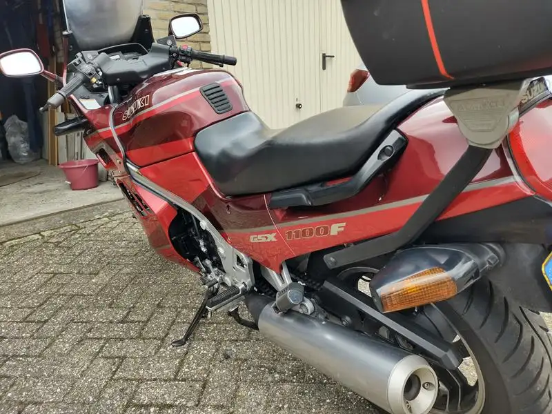Suzuki GSX 1100 - foto 4