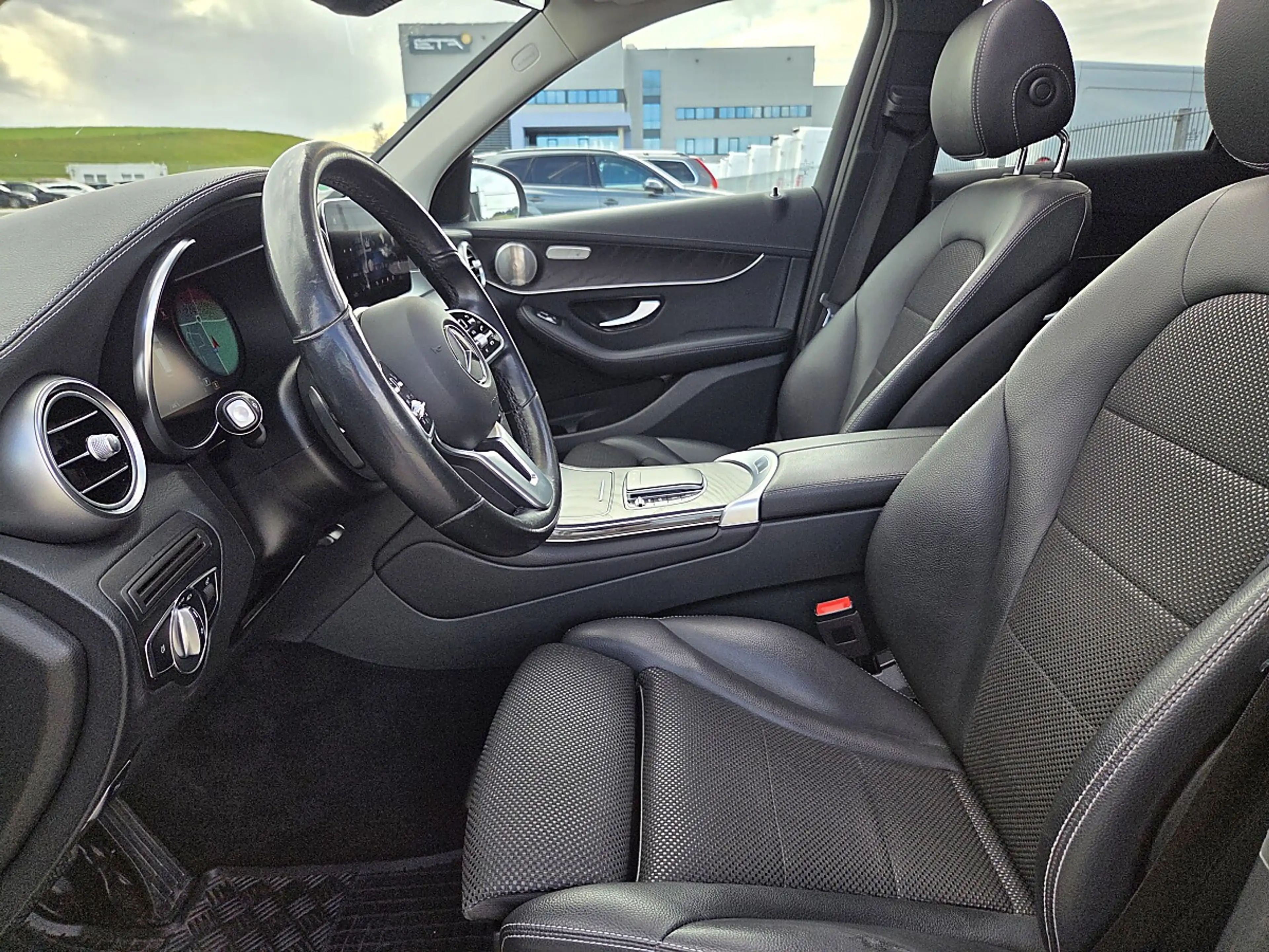 Mercedes-Benz GLC 220 d 4Matic * Burmester * Digitaltacho * Panoramad... — photo 13